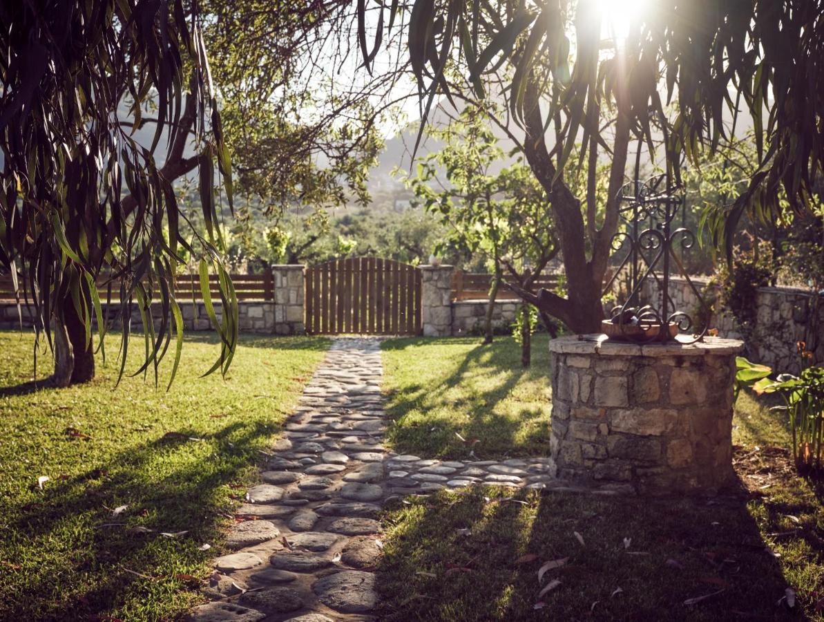 Leeda'S Cottages Λιθακιά Εξωτερικό φωτογραφία